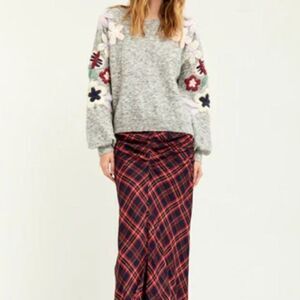 Boundless North Grey Embroidered Sweater Size Small‎